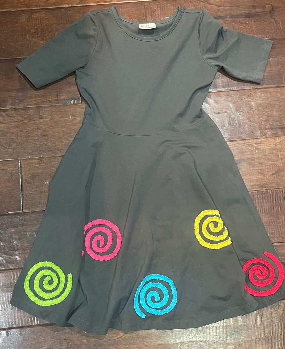120 Hanna Andersson cute swirl dress gray green pink blue yellow size 6-7 girls